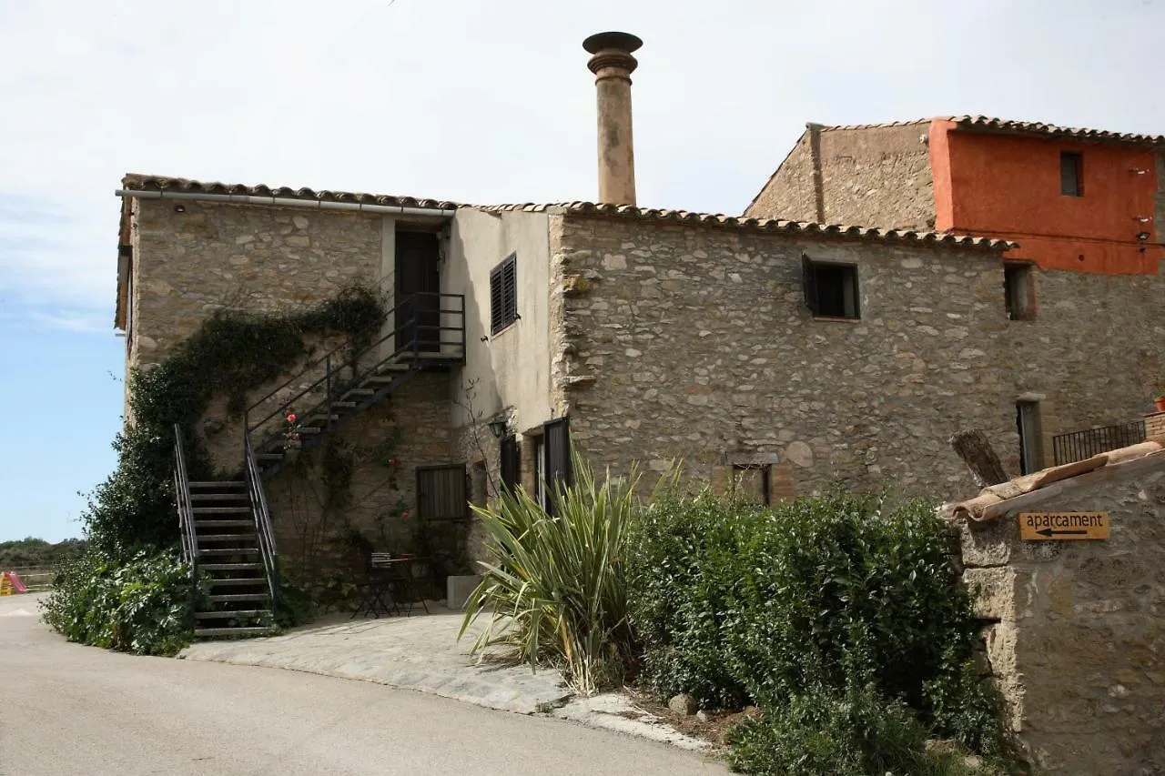 Masia Montbru Hotel Moia