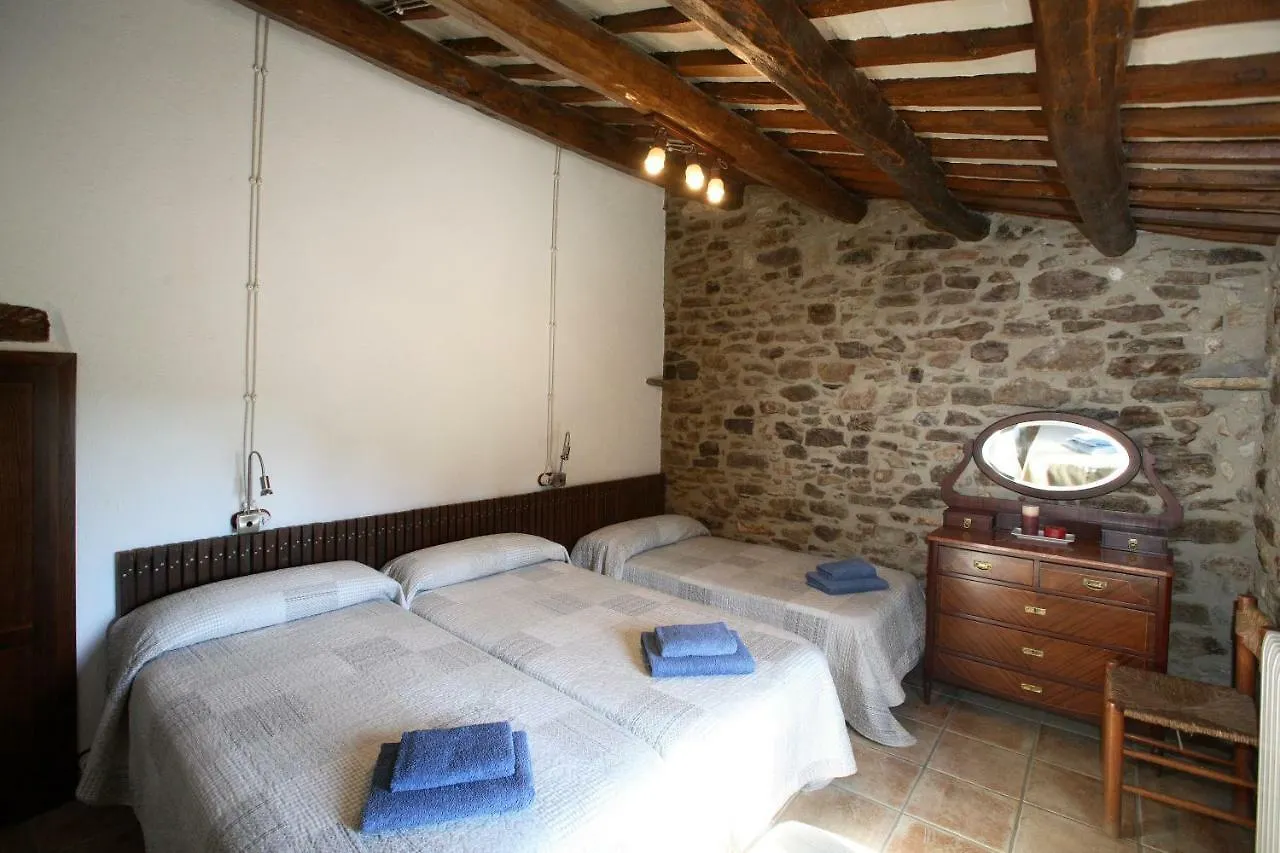 Country house Masia Montbru Hotel Moia
