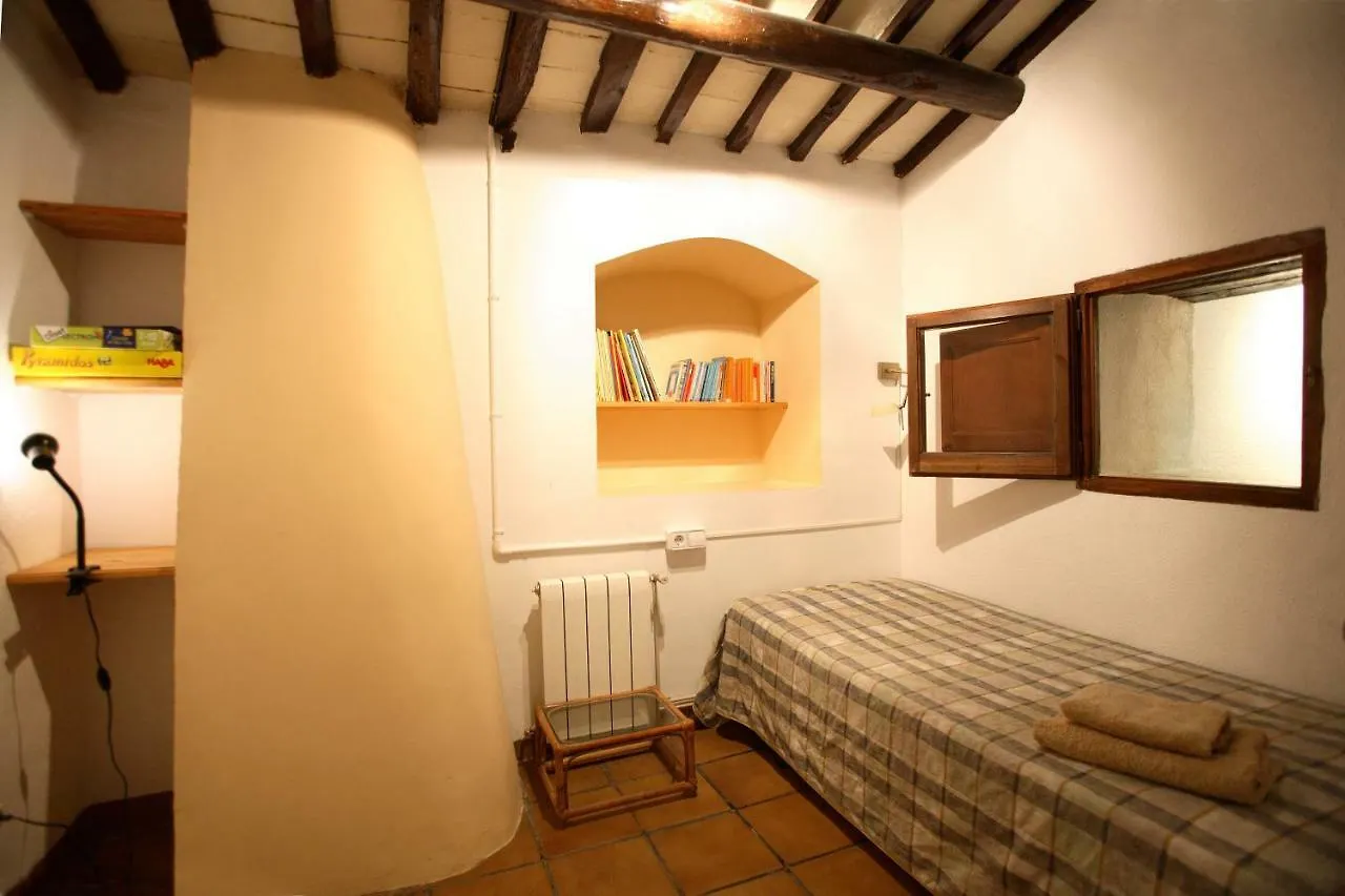 Masia Montbru Hotel Moia